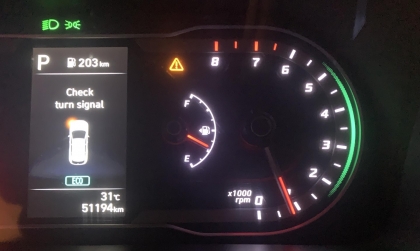 Xin cách xử lý lỗi đèn xi nhan của Hyundai Tucson