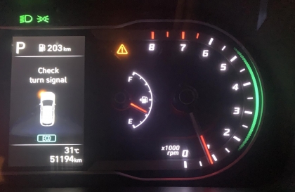Xin cách xử lý lỗi đèn xi nhan của Hyundai Tucson