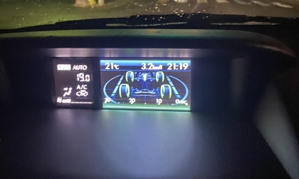 Ai rành xe Subaru Impreza giải thích giúp em vấn đề với