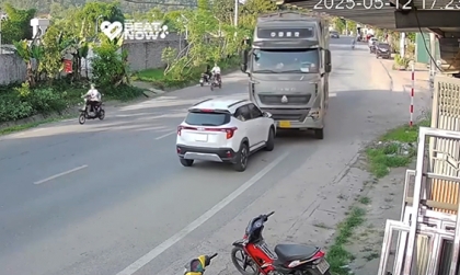 Clip TNGT: Bác nào am hiểu xe tải giải thích giùm ca này...