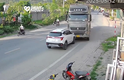 Clip TNGT: Bác nào am hiểu xe tải giải thích giùm ca này...