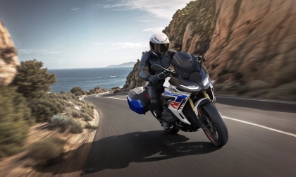 Thế giới 2 bánh: BMW R1300 RS - Mẫu xe hoàn thiện dải sản phẩm với động cơ boxer 1300cc