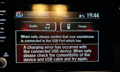 Xin cách xử lý lỗi Apple Carplay của Honda Civic