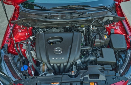 Mazda2 đề máy kêu to có thể khắc phục không các bác?