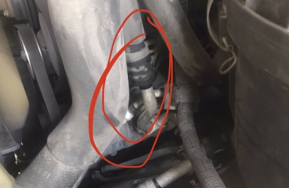 Xin các bác chỉ giáo lỗi xe Ford Everest