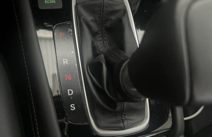 Sao xe Honda City của em không sáng đèn báo cần số?