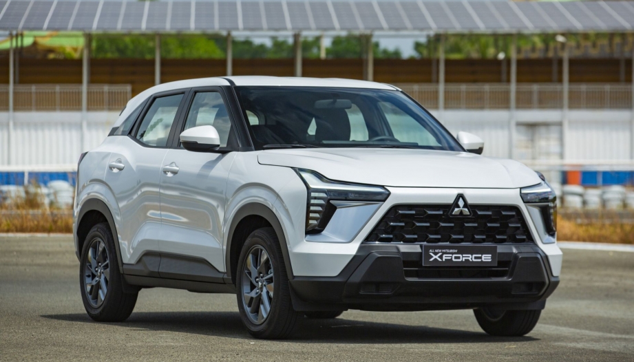 Các bác đi Xforce có bị trục trặc tay nắm cửa hay đá cốp không?