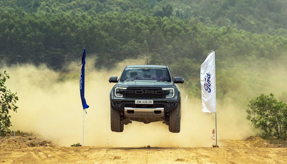 Trải nghiệm bài lái thử offroad cùng Ranger Raptor trong hành trình “Ford Ranger Raptor – Tự do sống chất”