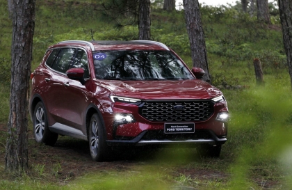 Khách hàng mua xe Ford nhận ưu đãi tới 100% lệ phí trước bạ trong tháng 6/2025