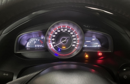 Mazda3 báo lỗi thế này là vấn đề gì?