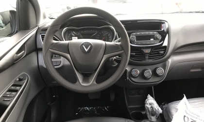 VinFast Fadil hơi thối khi bật điều hòa là sao nhỉ?