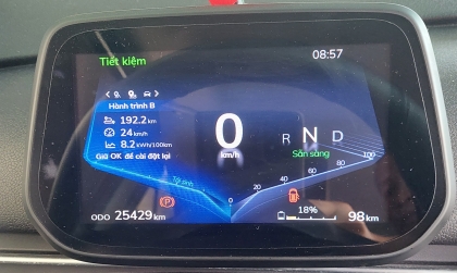 Nguyên nhân nào khiến VF 5 tụt pin nhanh ở mức 30% trở xuống?