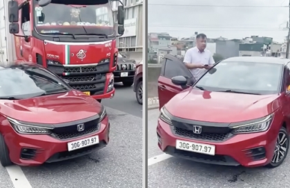 Clip TNGT: Cái giá phải trả cho tài xế Honda City cố tình vượt ẩu
