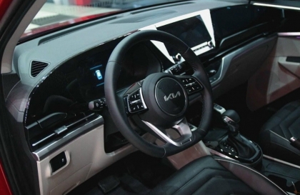 Xe Kia Carens của mọi người có bị rung vô lăng khi đi nhanh không?