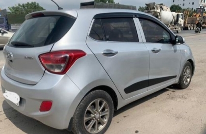 Xin các bác kinh nghiệm xử lý xe Hyundai i10 bị kêu khi đi đường xóc
