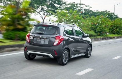 Xin tư vấn lỗi giảm xóc của VinFast Fadil