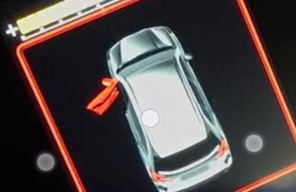Đèn này trên màn hình Subaru Forester có ý nghĩa gì?