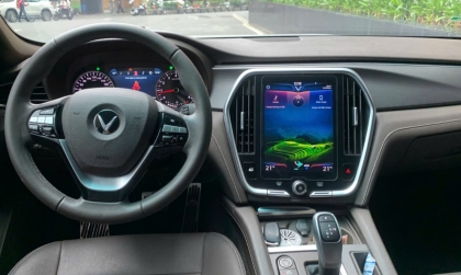 Tư vấn giúp em vấn đề màn hình Lux A với các bác