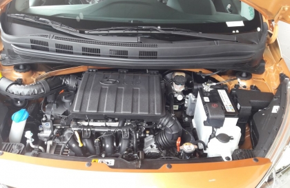 Xe Hyundai Grand i10 bị lỗi ắc quy thế này là sao các bác?