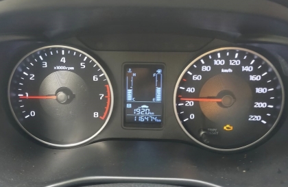 Kia Soluto báo lỗi thế này thì phải xử lý sao?