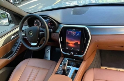 Lux SA đi trên 110 km/h bị rung tay lái thì khắc phục thế nào?