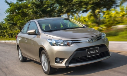 Toyota Vios chạy thế này có phải vòng tua quá cao không?
