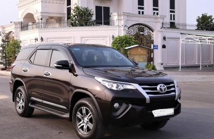 Khoang lái Toyota Fortuner cứ kêu è è thì phải khắc phục thế nào?