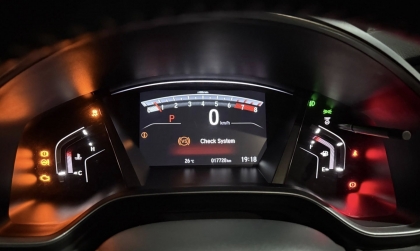 Honda CR-V hiện lỗi trên đồng hồ thì phải làm gì?