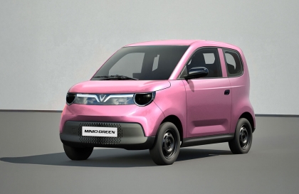 VinFast lùi kế hoạch giao xe điện Minio Green thêm 4 tháng, đền bù bằng quyền lợi pin