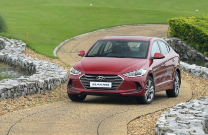 Xe Hyundai Elantra kêu cạch cạch trong khoang máy do đâu?