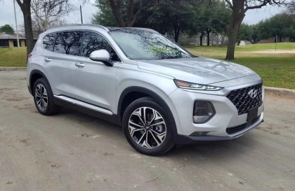 Hyundai Santa Fe bị hỏng giảm xóc sau thế này thì xử lý sao/.