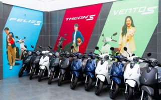 Thế giới 2 bánh: Người dùng chọn xe máy điện VinFast nhờ giá mềm và hậu mãi số 1 thị trường