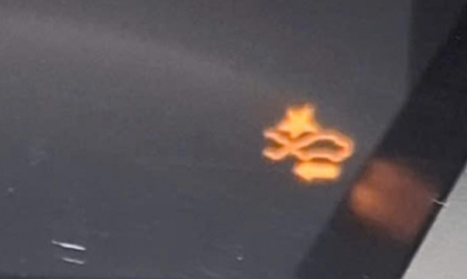 Các bác cho hỏi Honda CR-V hiện đèn báo thế này là lỗi gì?