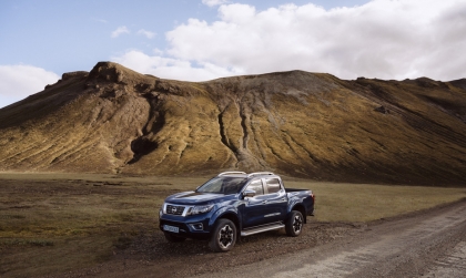 Nissan Navara hú khi chạy ở tốc độ 50 - 60 km/h là sao các bác?