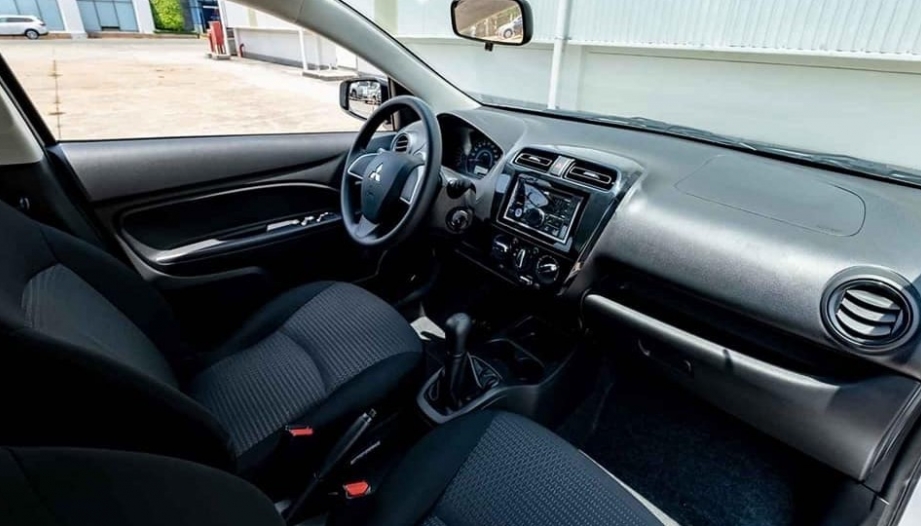 Các bác bắt bệnh giúp xe Mitsubishi Attrage bị giật khi phanh