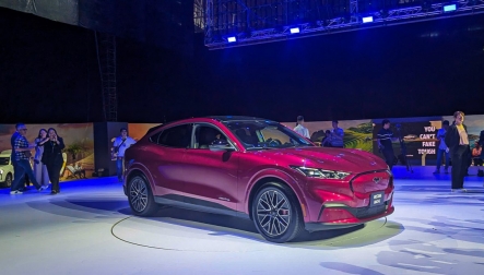Ford Mustang Mach-E - Khởi đầu cho tương lai điện hoá của Ford Việt Nam