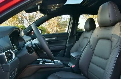 Ghế lái xe Mazda CX-5 bị kêu khi ngả về sau thì phải khắc phục thế nào?