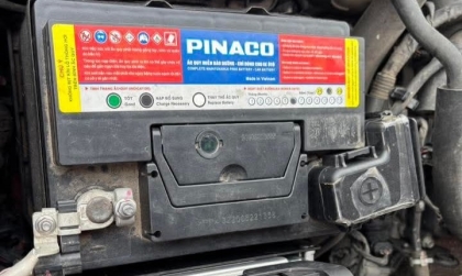 Xin tư vấn bình ắc quy xe Hyundai Accent với