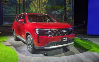 Ford Territory 2025 chính thức ra mắt tại Việt Nam với ba phiên bản, giá từ 762 - 896 triệu đồng