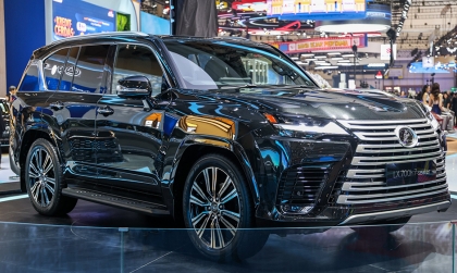 Lexus LX 700h ra mắt ASEAN - 464 mã lực, giá từ 5,3 tỷ đồng có phiên bản 4 chỗ