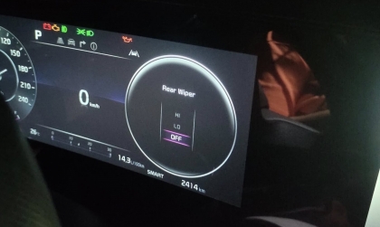 Cần gạt mưa Kia Sportage bị tình trạng này là vấn đề gì?