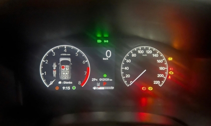 Honda CR-V hiện loạt đèn báo và không khởi động được là sao nhỉ?