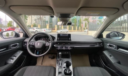 Xin hỏi về xe Honda Civic được triệu hồi thước lái