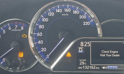 Đồng hồ xe Toyota Vios báo thế này là bị lỗi gì?