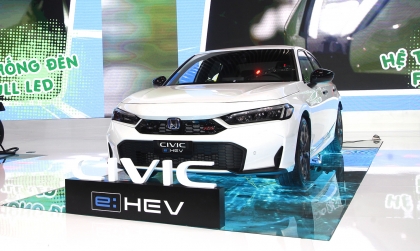 Honda Việt Nam ưu đãi 100% lệ phí trước bạ và hỗ trợ khách hàng đổi xe trong tháng 8/2025