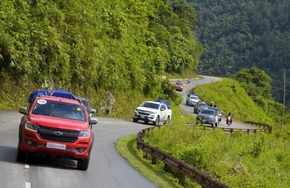 Kinh nghiệm lái xe an toàn trên đường đèo