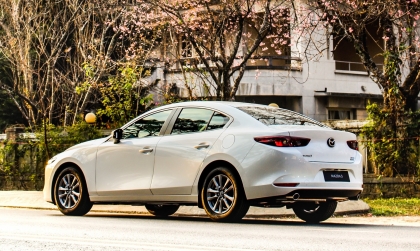 Mazda 3 kêu phía trước khi đi trên 100 km/h là lỗi gì?