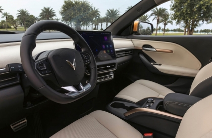 Xe VF6 plus bị kêu tiếng ù rất to khi trời nắng nóng là bị lỗi gì?