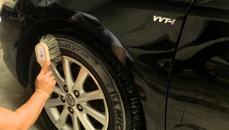 Bí quyết giúp bạn kéo dài tuổi thọ lốp xe