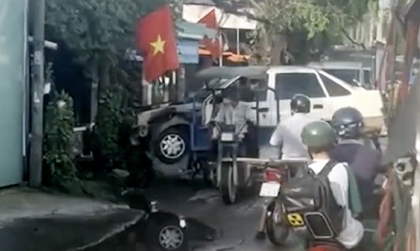 Ý thức Giao thông: 